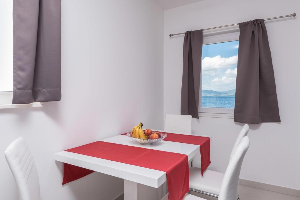 Apartments Poseidon เซรเซร์ ภายนอก รูปภาพ